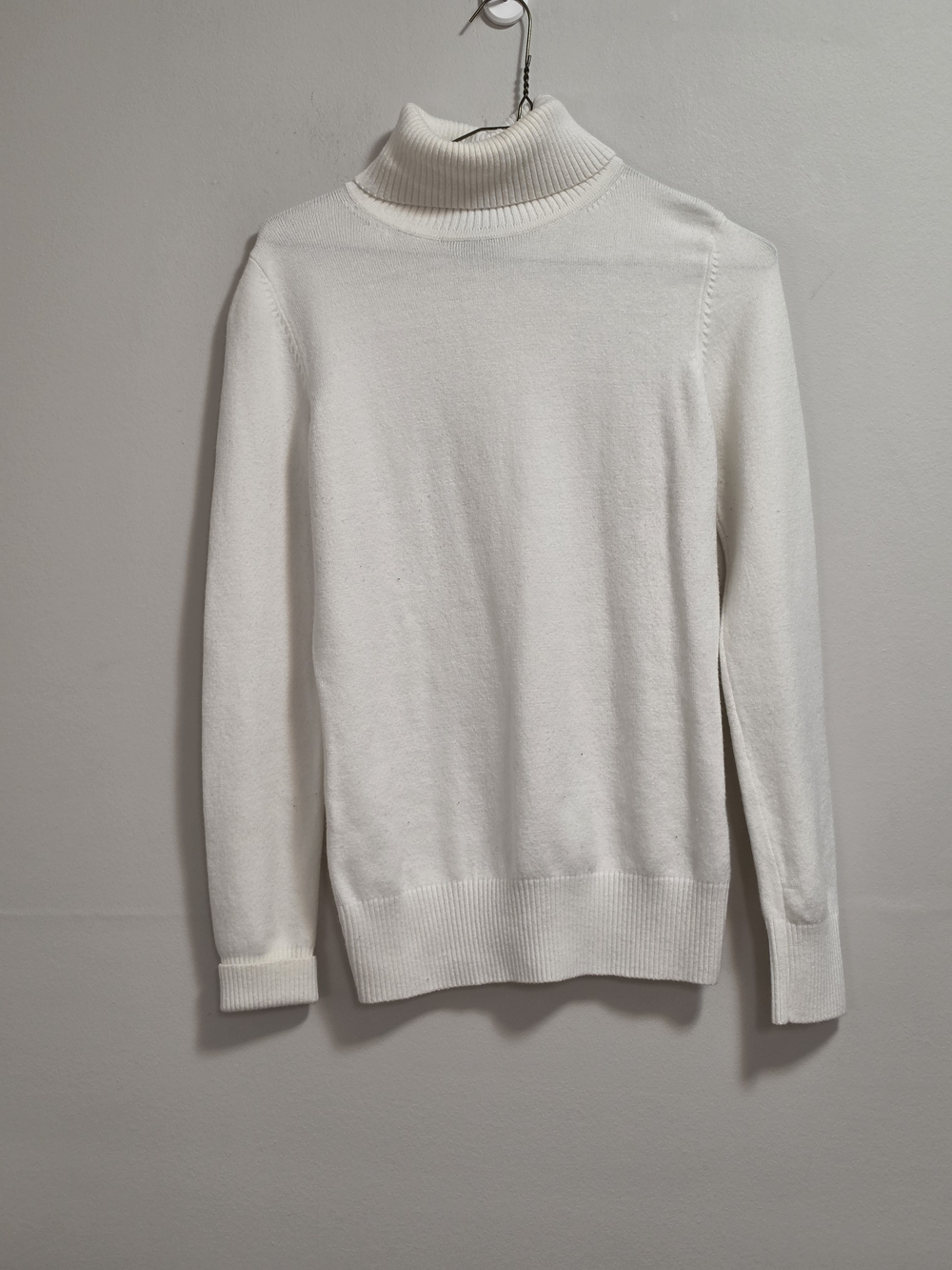 French Connection White Turtleneck Sweater